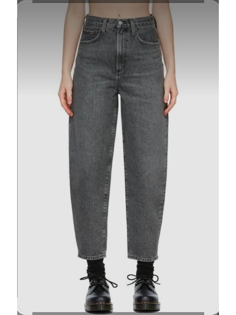 Balloon Ultra High Rise Curved Taper Jeans in Wicked Black